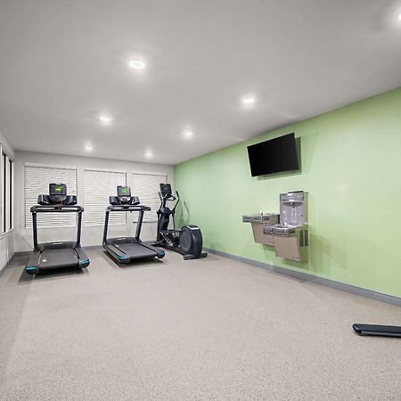 Woodspring Suites Dearborn Detroit Kültér fotó
