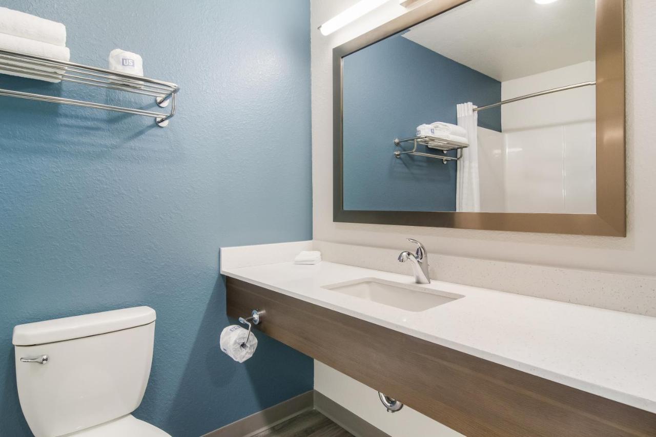 Woodspring Suites Dearborn Detroit Kültér fotó