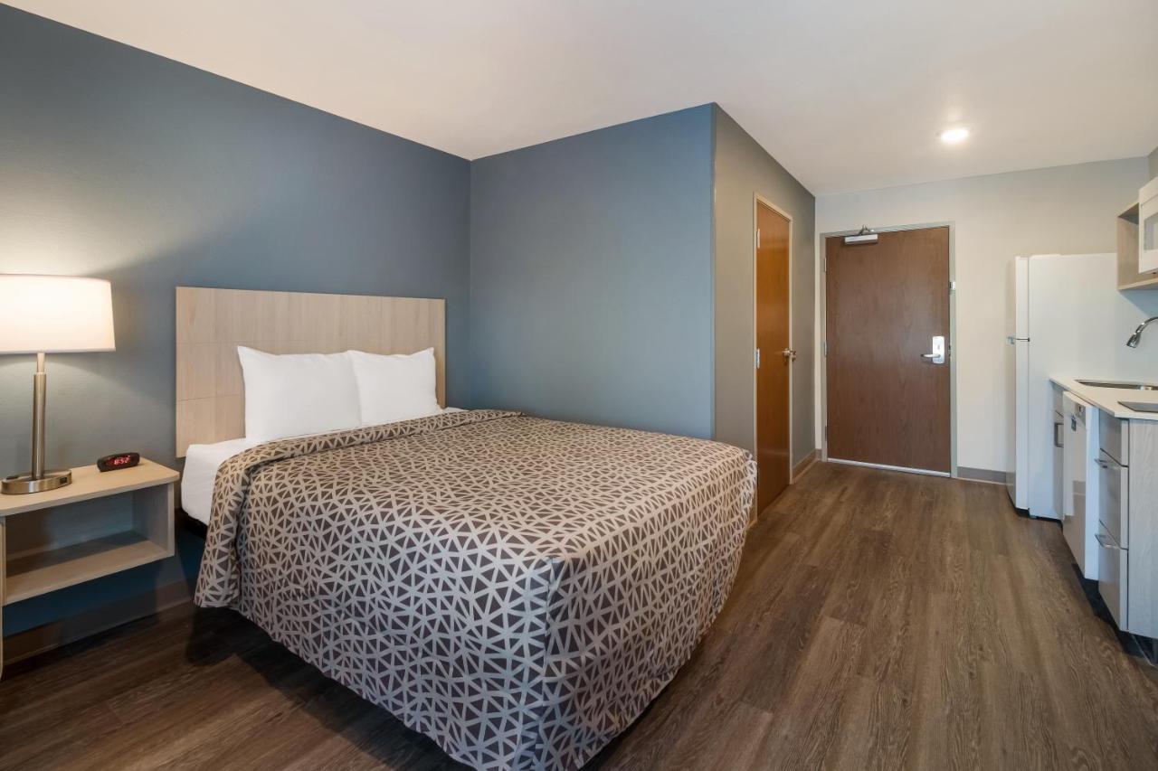 Woodspring Suites Dearborn Detroit Kültér fotó