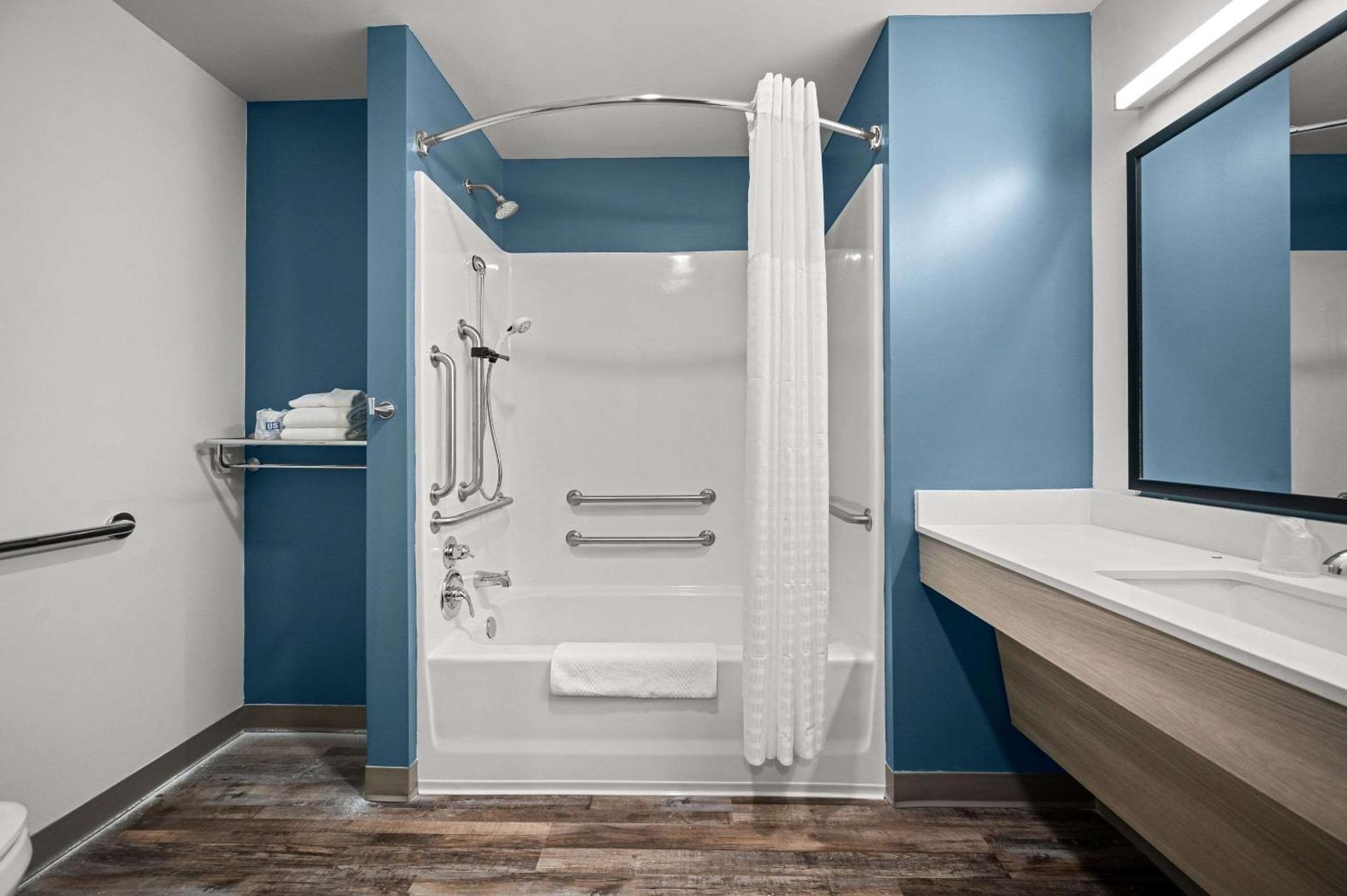 Woodspring Suites Dearborn Detroit Kültér fotó