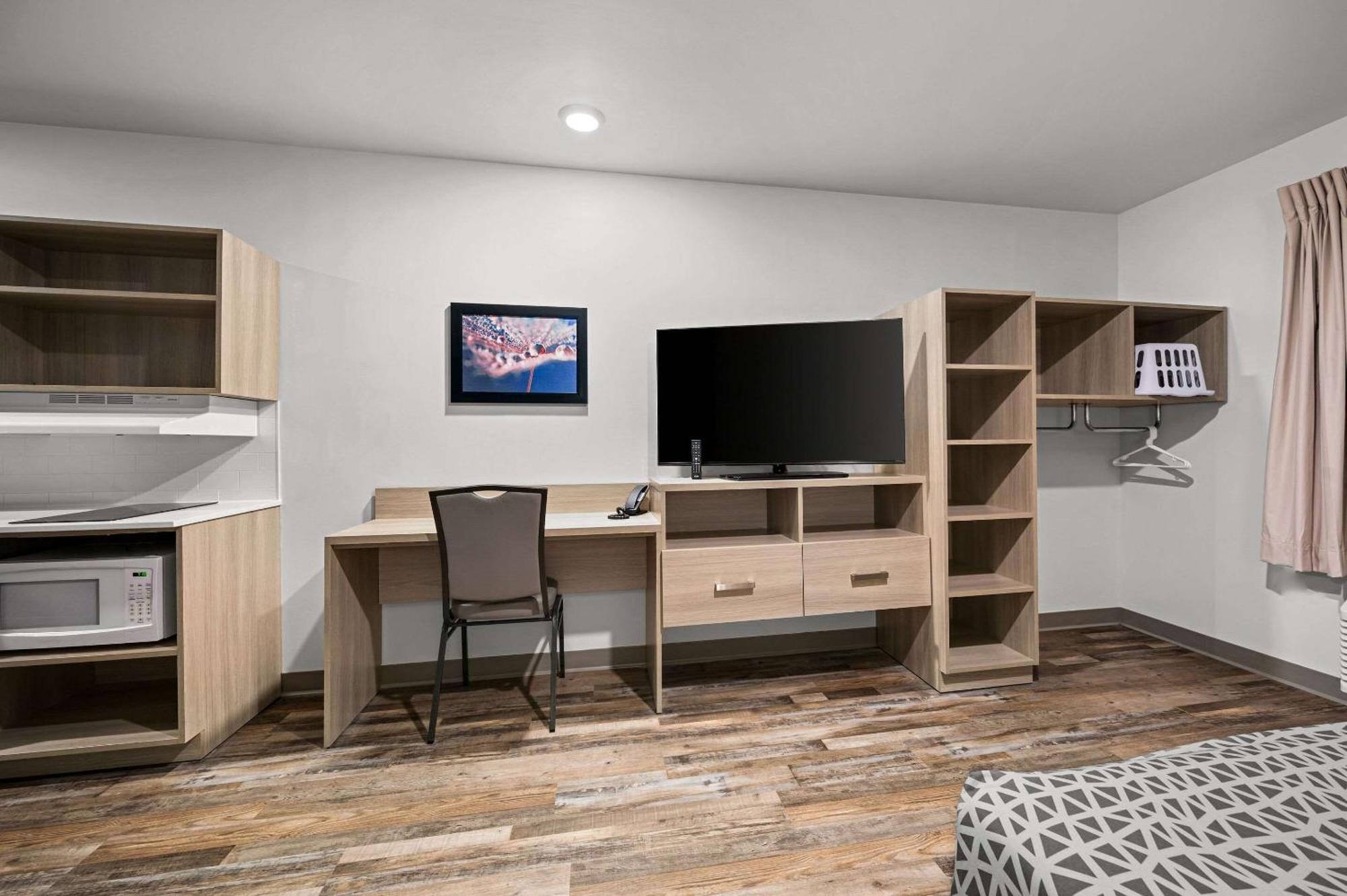 Woodspring Suites Dearborn Detroit Kültér fotó