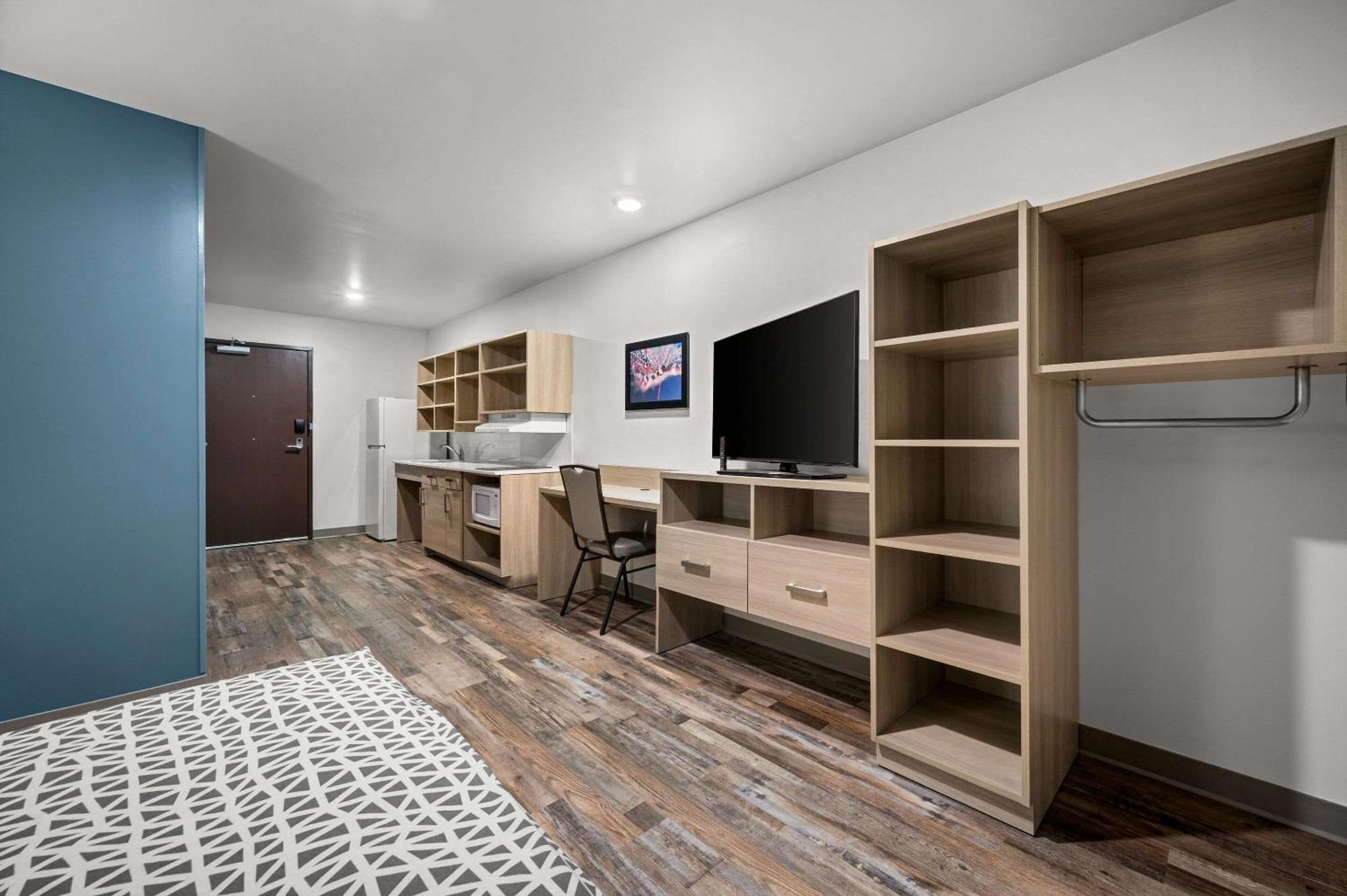 Woodspring Suites Dearborn Detroit Kültér fotó